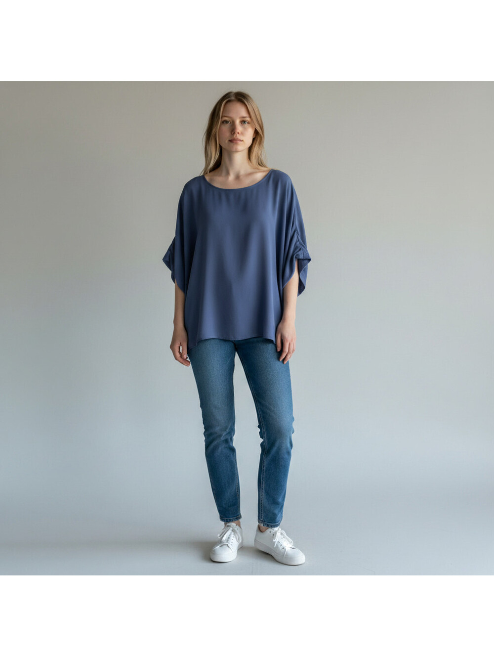 Unbranded Blouse Women S Small Blue Silk 3/4 Sleeve Round Neck Casual Solid
